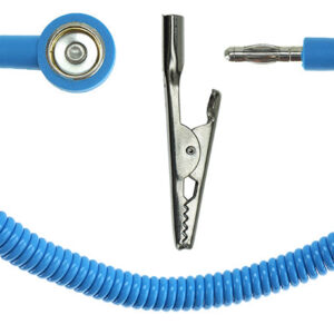 ESD Spiralkabel 1 Mohm, 2,4 m, 10 mm Druckknopf, Bananenstecker & Krokodilklemme, hellblau – hochelastisch, nicht für Handgelenkbanderdung, geprüft nach BGI 818