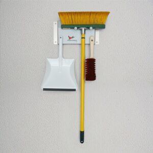 Strukturheld® Lite Set "Garten" | Krallenbesen (35 cm) & Krallenhandfeger + Teleskopstiel & Kehrschaufel für groben Schmutz im Garten | ideal für Wege, Beete & Terrassen